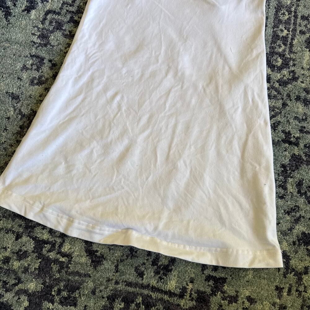 Women’s Lululemon Cool Racerback Tank Top Nulu in White Activewear Workout- Sz 4 - Picture 4 of 9
